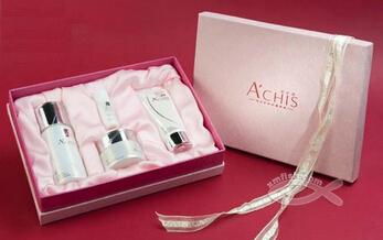 專業(yè)印刷服務(wù) 臺(tái)歷、掛歷、包裝盒與畫冊(cè)的卓越品質(zhì)